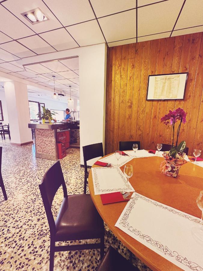 Fonda Aparicio Hotell Fuentespalda Eksteriør bilde